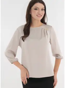 Bluza bej cu pliuri asimetrice din material tip matase satinata
