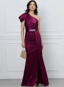 Rochie Aria lunga magenta cu un umar gol