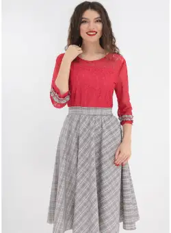 Rochie clos cu dantela rosie si print in carouri