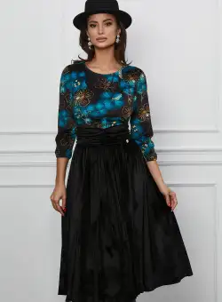 Rochie Dy Fashion neagra cu imprimeu albastru pe bust