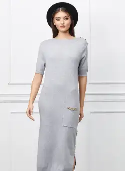 Rochie Mara gri din tricot cu nasturi si buzunar