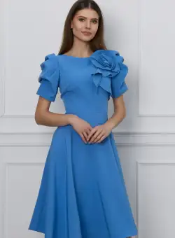Rochie MBG bleu cu umeri bufanti si aplicatie florala 3D
