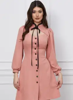 Rochie Moze roz cu nasturi si dantela la guler