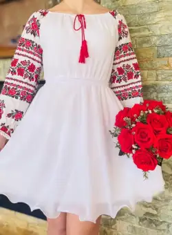 Rochie stilizata cu motive traditionale Elina 2