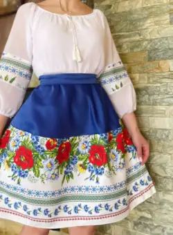 Rochie stilizata cu motive traditionale Zenovia