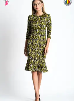 Rochie Xara eleganta conica cu imprimeu baroc si volan la baza