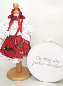 Set Botez Traditional , Costum Traditional Fetite Floral - 2 piese costumas si cutie botez