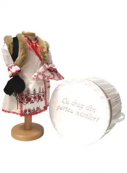 Set Botez Traditional , Miriam , 2 piese costumas si cufar brodat