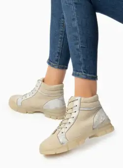 Bocanci dama Visar Bej