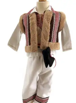 Costum National Baieti Titel 4