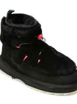 Ghete EMU negre, W12914, din piele intoarsa