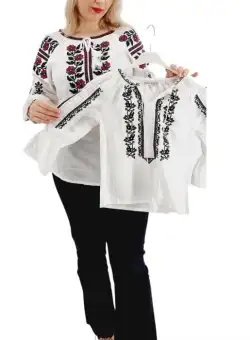 Ie traditionala fetite Magdalena 4