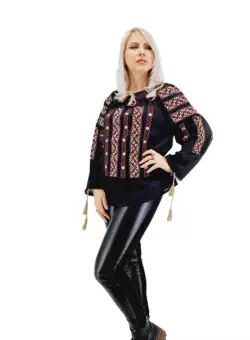 Ie Traditionala Ionica 8