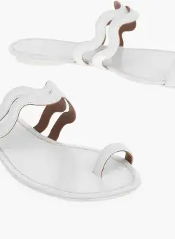 L'Autre Chose Wave Design Leather Flat Thong Sandals White