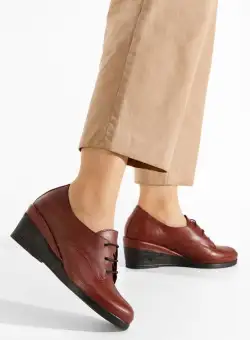 Pantofi cu platforma Menora rosii