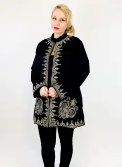 Sacou Traditional Valerica 4