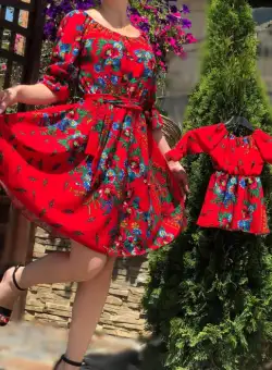 Set Rochii mama si fiica cu motive florale 2
