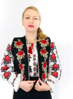 Vesta traditionala Pemota 2