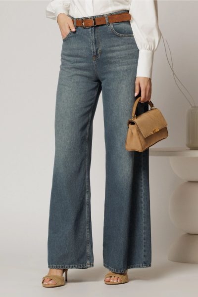 Blugi dama albastru denim cu croi larg si curea in talie