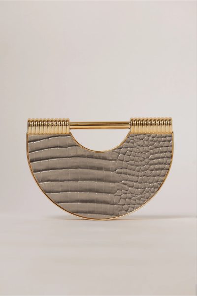 Clutch gri cu design deosebit si aspect de piele de crocodil