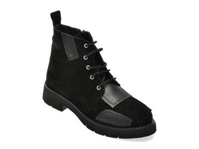 Ghete GRYXX negre, 1391905, din piele intoarsa