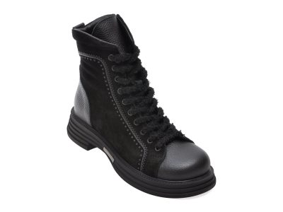 Ghete GRYXX negre, 4212726, din piele intoarsa