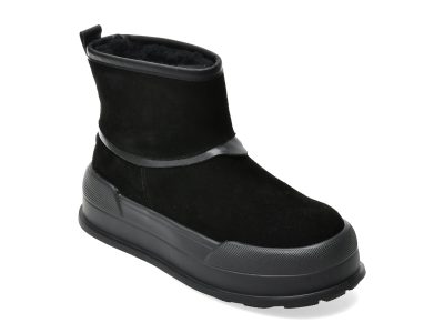 Ghete GRYXX negre, 8335, din piele intoarsa