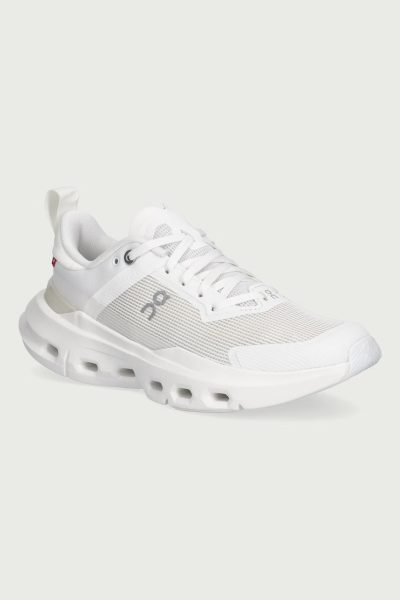 On  încălțăminte de antrenament pentru femei Cloudpulse Next