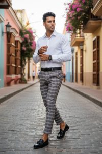 Pantaloni barbati eleganti regular fit in carouri B1553 Z4-2
