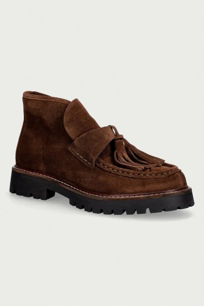Posa  botine pentru femei din piele întoarsă Aosta Tassel Boot